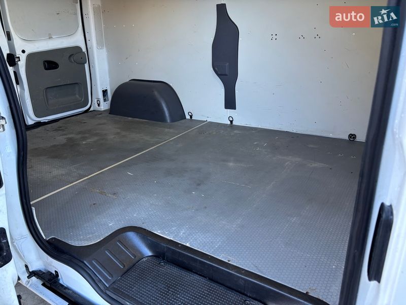 Микроавтобус грузовой (до 3,5т) Renault Trafic 2014 в Костополе