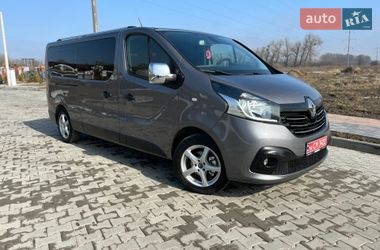 Минивэн Renault Trafic 2015 в Кицмани
