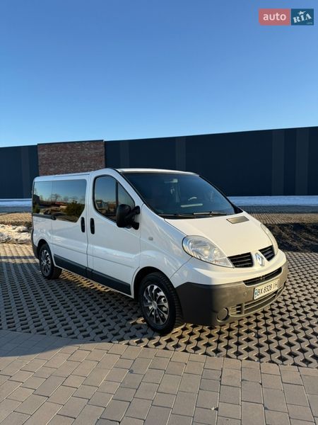 Мінівен Renault Trafic 2007 в Хмельницькому