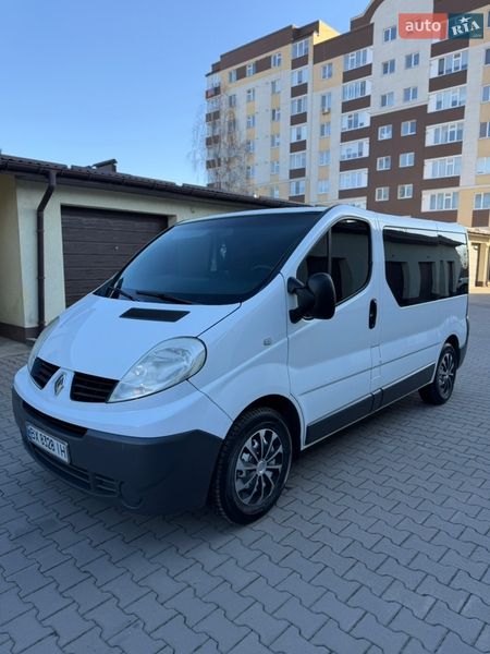 Мінівен Renault Trafic 2007 в Хмельницькому