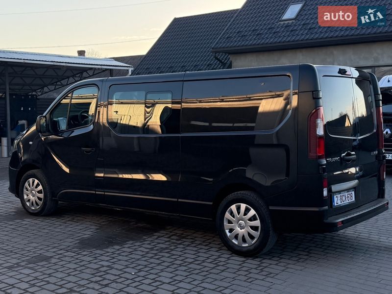 Грузопассажирский фургон Renault Trafic 2020 в Дубно