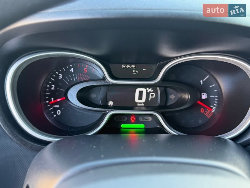 Грузопассажирский фургон Renault Trafic 2020 в Дубно