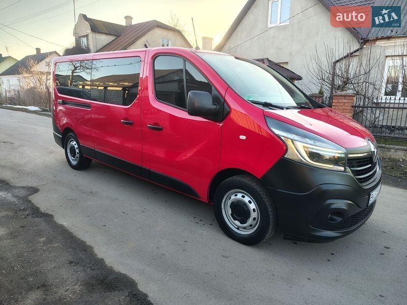 Минивэн Renault Trafic 2021 в Дубно