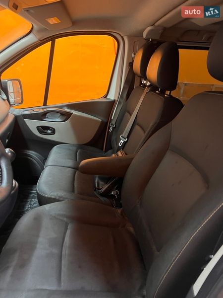 Минивэн Renault Trafic 2017 в Харькове фото 9 Минивэн Renault Trafic 2017 в Харькове