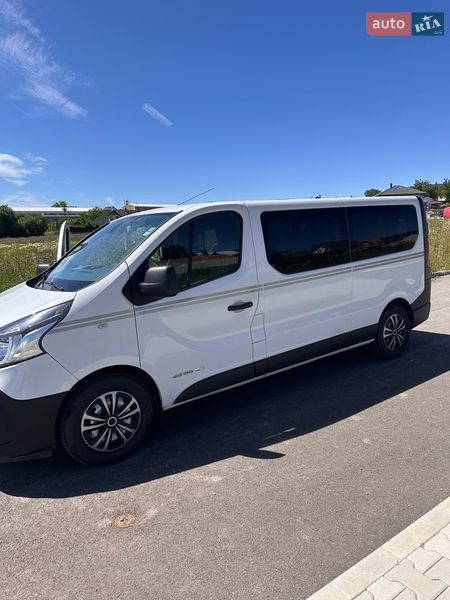 Минивэн Renault Trafic 2015 в Черкассах