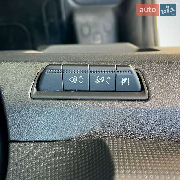 Грузовой фургон Renault Trafic 2022 в Киеве