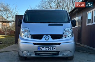 Мінівен Renault Trafic 2007 в Івано-Франківську