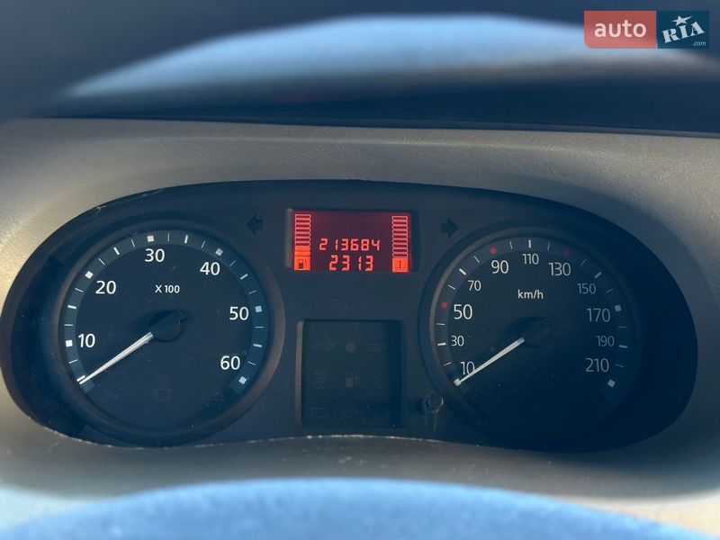 Мінівен Renault Trafic 2007 в Івано-Франківську