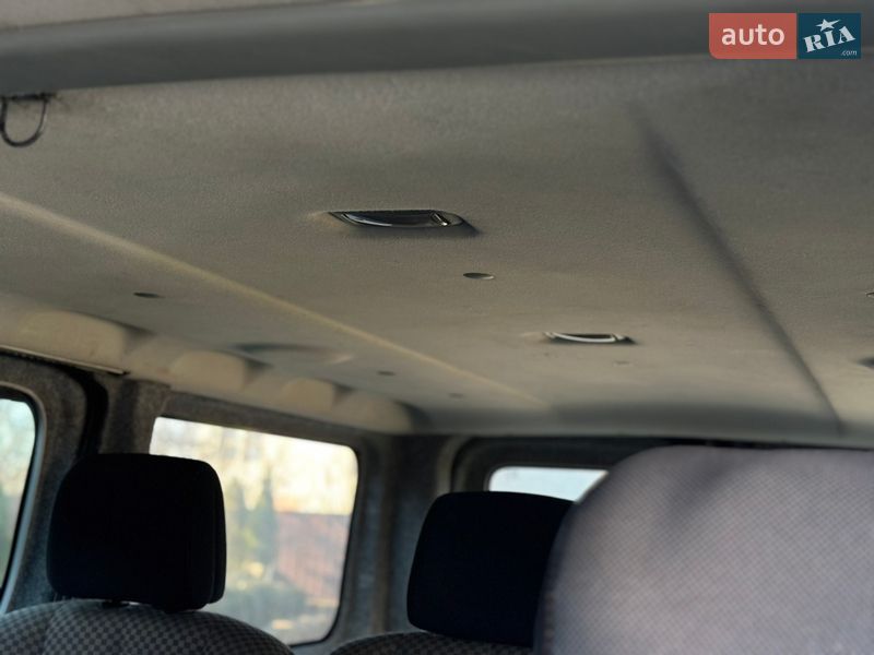 Мінівен Renault Trafic 2007 в Івано-Франківську