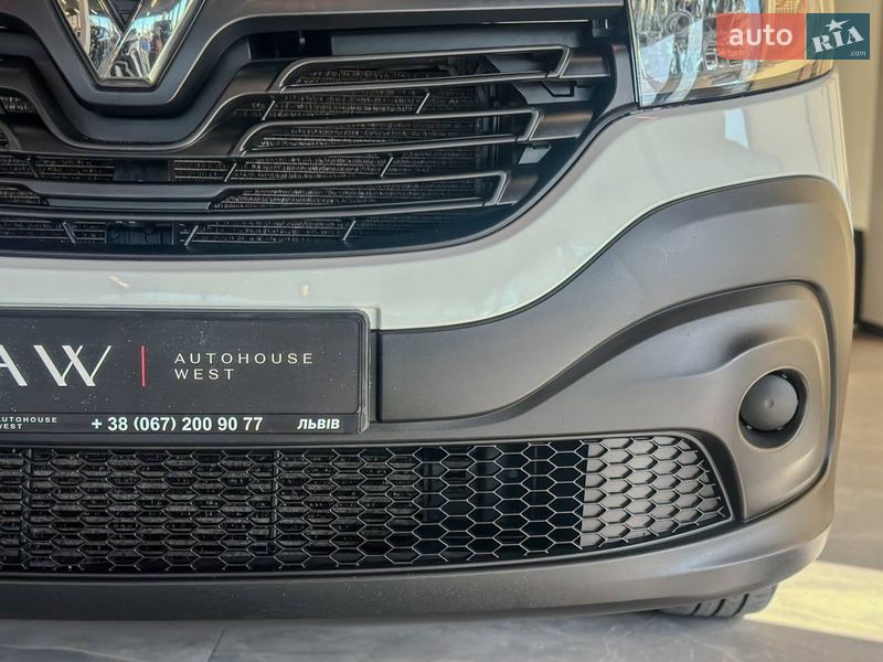 Минивэн Renault Trafic 2015 в Львове
