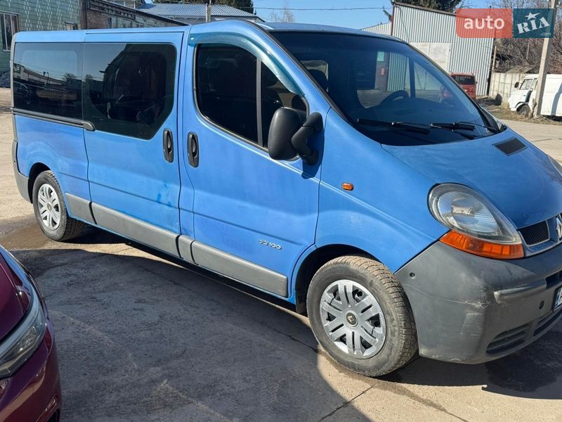 Мінівен Renault Trafic 2005 в Бердичеві