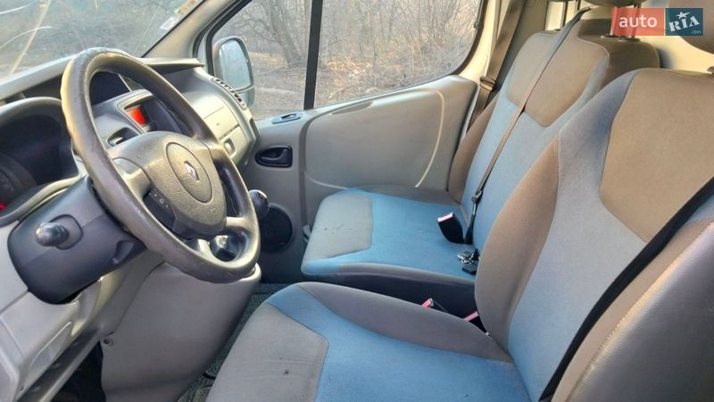 Грузовой фургон Renault Trafic 2010 в Каменском фото 11 Грузовой фургон Renault Trafic 2010 в Каменском
