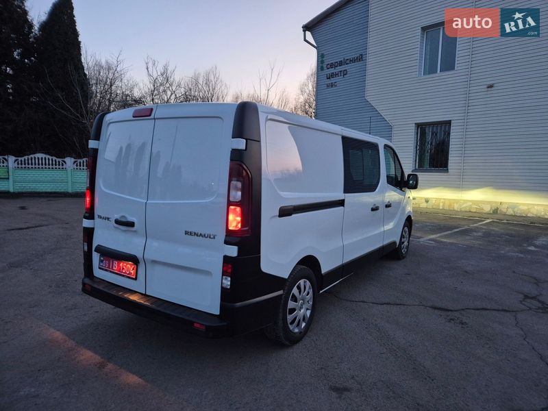 Грузопассажирский фургон Renault Trafic 2021 в Ровно