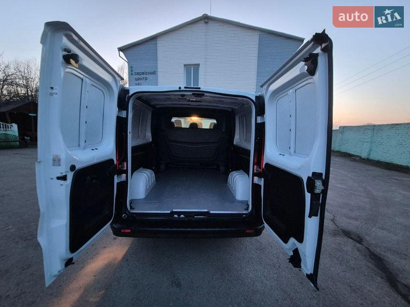 Грузопассажирский фургон Renault Trafic 2021 в Ровно