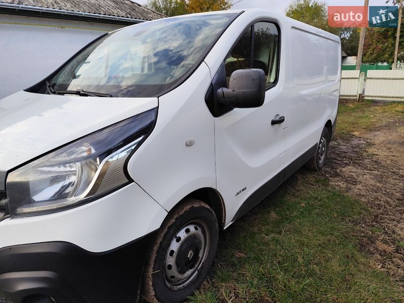 Вантажний фургон Renault Trafic 2016 в Кобеляках