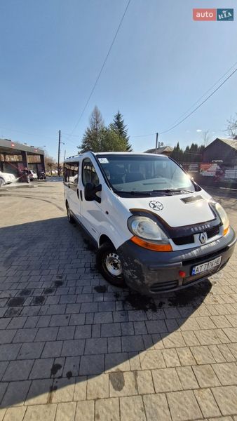 Мінівен Renault Trafic 2005 в Калуші