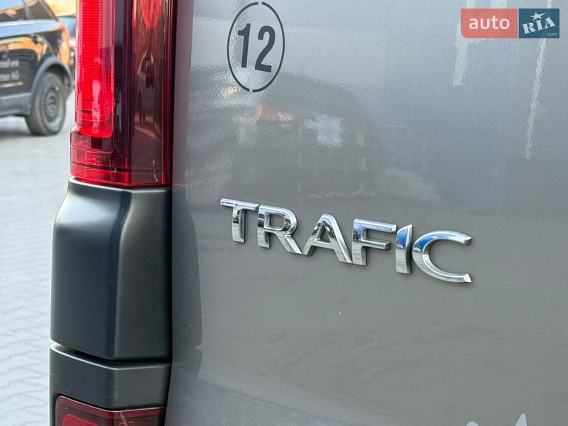 Мінівен Renault Trafic 2017 в Рівному