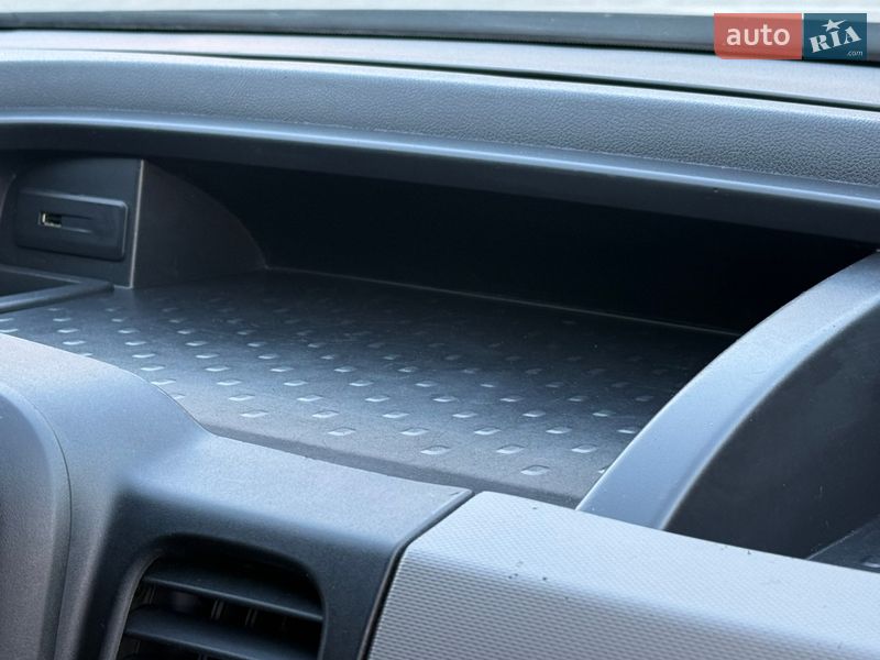 Мінівен Renault Trafic 2017 в Рівному