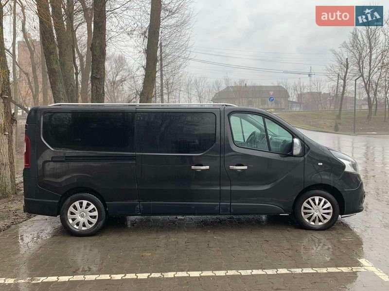 Renault Trafic 2016