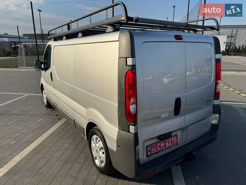 Грузовой фургон Renault Trafic 2013 в Мукачево