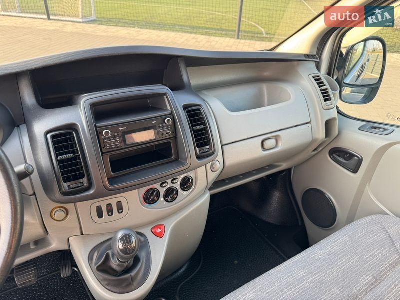 Грузовой фургон Renault Trafic 2013 в Мукачево