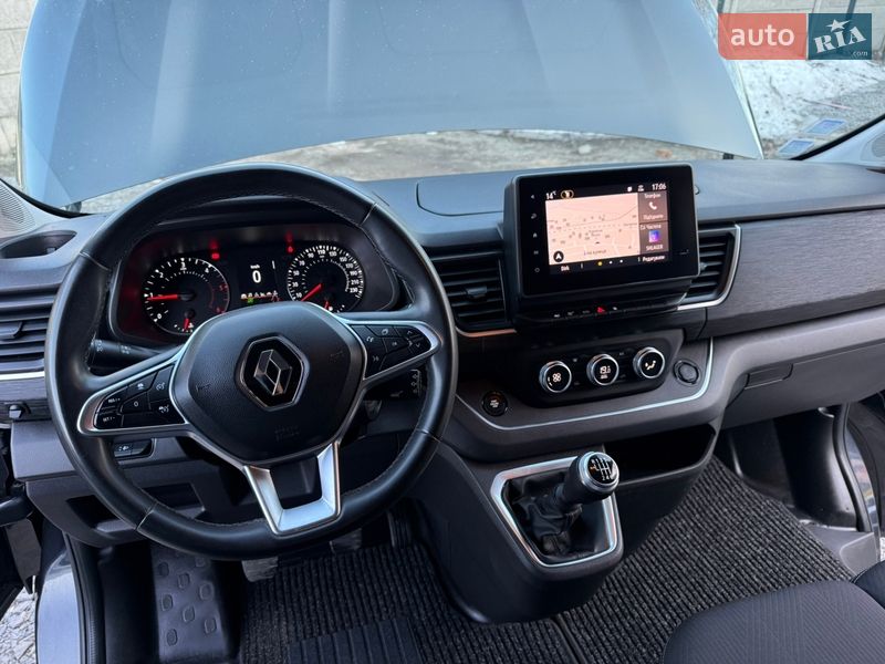 Вантажний фургон Renault Trafic 2022 в Рівному