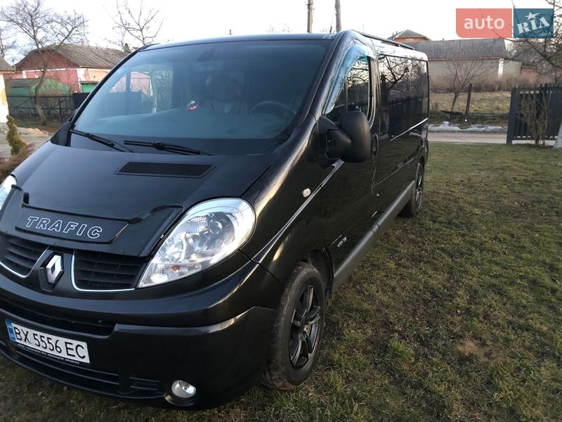 Грузопассажирский фургон Renault Trafic 2012 в Красилове