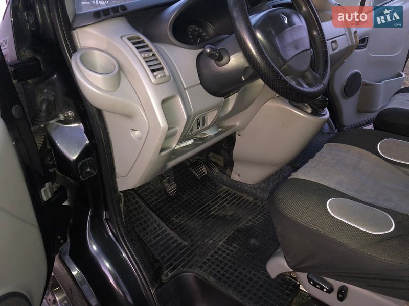 Грузопассажирский фургон Renault Trafic 2012 в Красилове