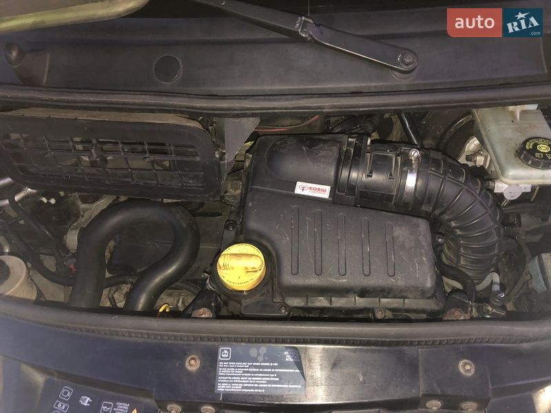 Грузопассажирский фургон Renault Trafic 2012 в Красилове