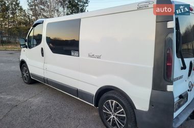 Мінівен Renault Trafic 2004 в Хмельницькому