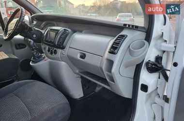 Мінівен Renault Trafic 2004 в Хмельницькому