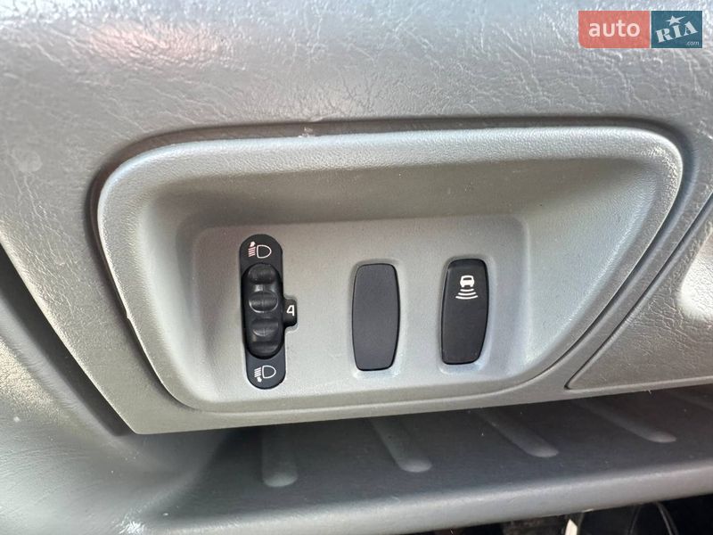 Минивэн Renault Trafic 2013 в Киеве