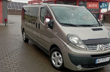Мінівен Renault Trafic 2012 в Виноградові