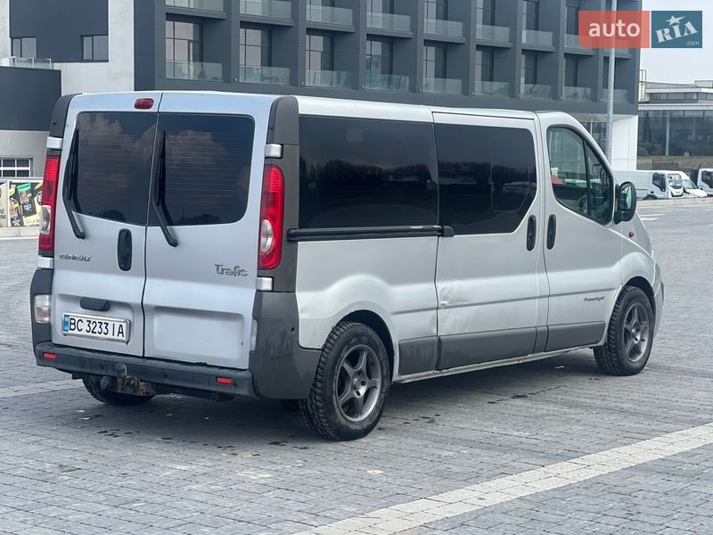 Минивэн Renault Trafic 2006 в Львове