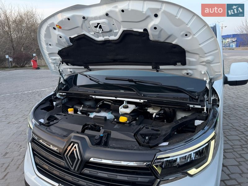 Грузовой фургон Renault Trafic 2025 в Дубно