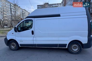 Вантажний фургон Renault Trafic 2003 в Миколаєві