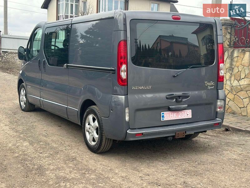 Минивэн Renault Trafic 2011 в Тернополе
