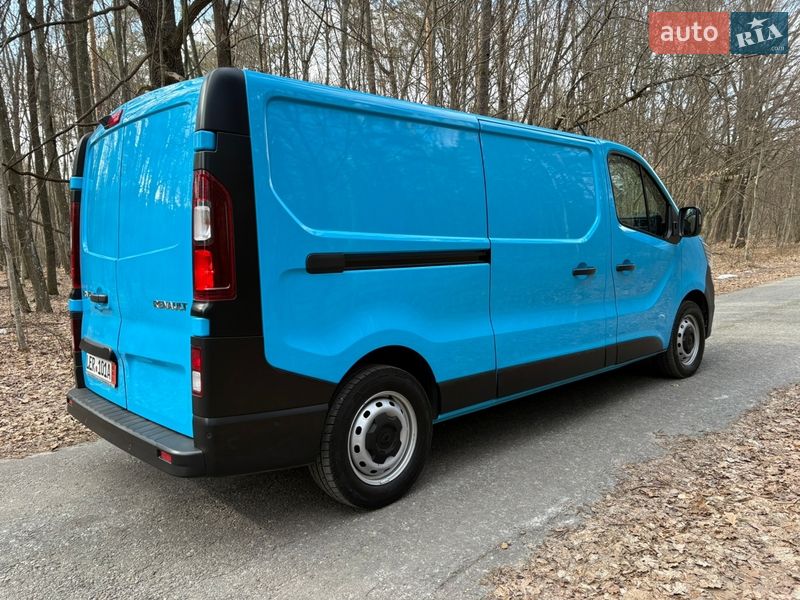 Грузовой фургон Renault Trafic 2022 в Киеве