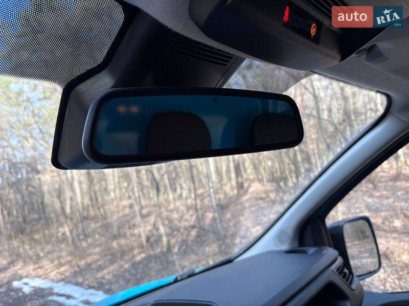 Грузовой фургон Renault Trafic 2022 в Киеве