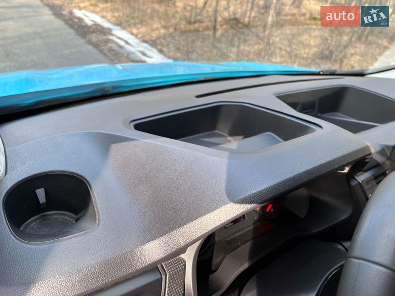 Грузовой фургон Renault Trafic 2022 в Киеве