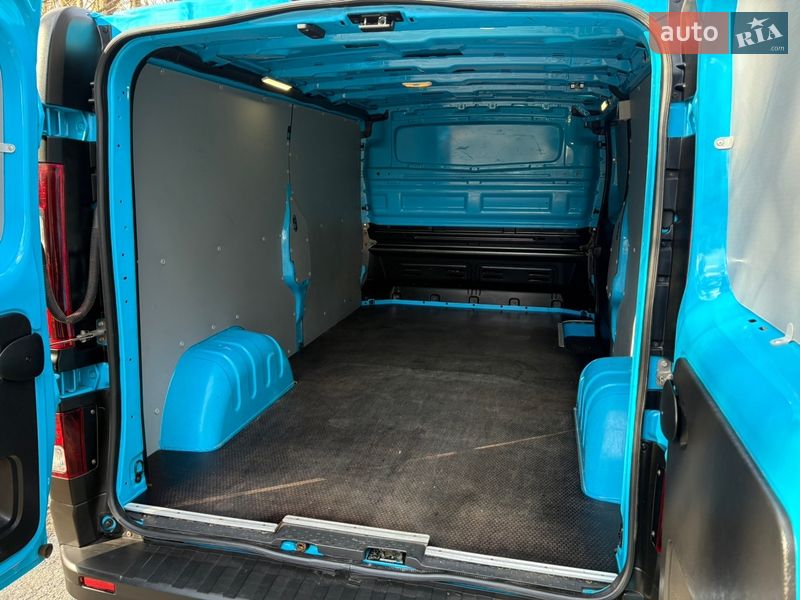 Грузовой фургон Renault Trafic 2022 в Киеве