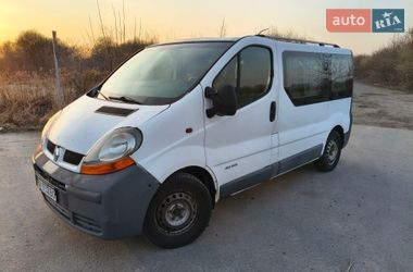 Минивэн Renault Trafic 2004 в Самборе