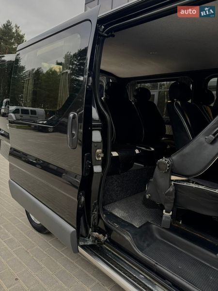 Минивэн Renault Trafic 2008 в Новояворовске