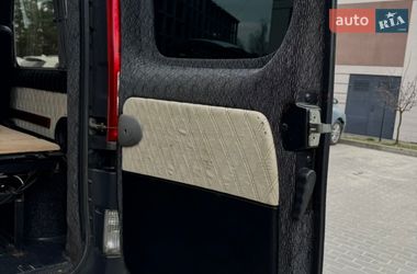 Минивэн Renault Trafic 2008 в Новояворовске