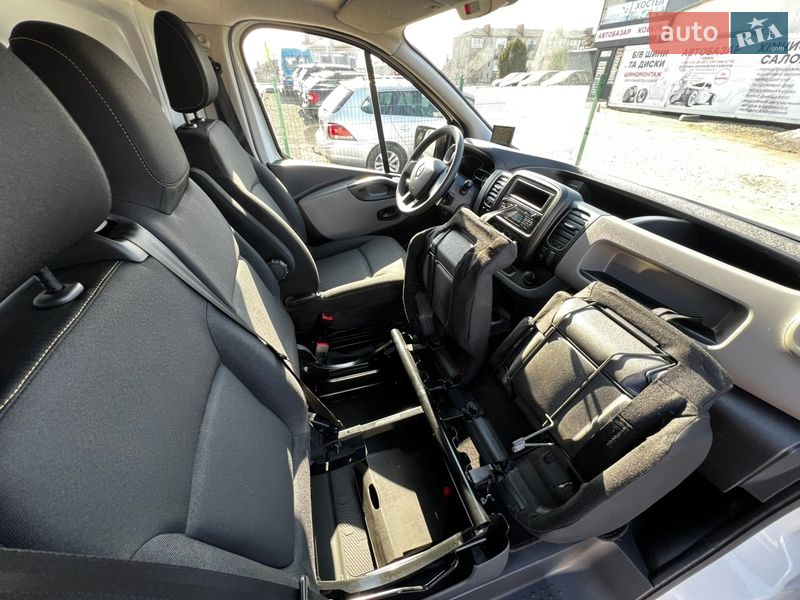Вантажний фургон Renault Trafic 2017 в Ковелі фото 48 Вантажний фургон Renault Trafic 2017 в Ковелі