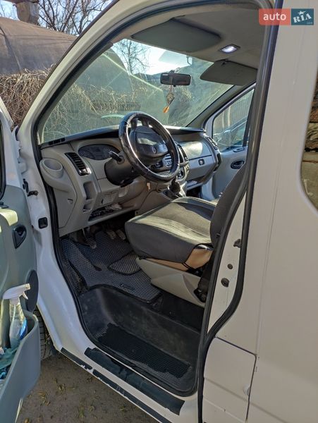 2008 Renault Trafic, VIN VF1FLAHA68Y290902:plate — фото 1 (autoria)