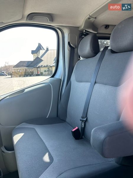 Минивэн Renault Trafic 2011 в Коломые фото 75 Минивэн Renault Trafic 2011 в Коломые