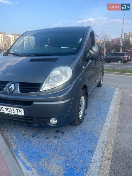 Минивэн Renault Trafic 2012 в Львове фото 11 Минивэн Renault Trafic 2012 в Львове