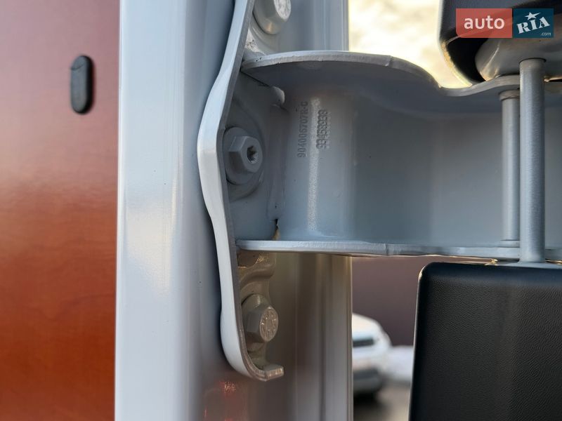 Грузовой фургон Renault Trafic 2021 в Луцке фото 36 Грузовой фургон Renault Trafic 2021 в Луцке