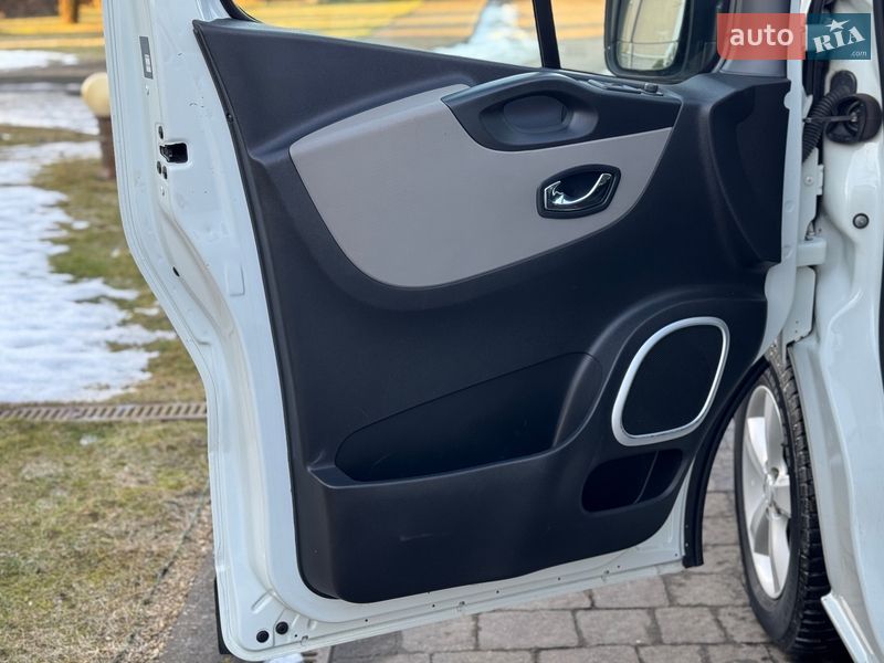 Мінівен Renault Trafic 2018 в Сарнах фото 30 Мінівен Renault Trafic 2018 в Сарнах